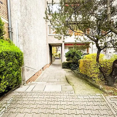 01 Bedroom In Mitte-up To 5 People-private Free Parking Berlin