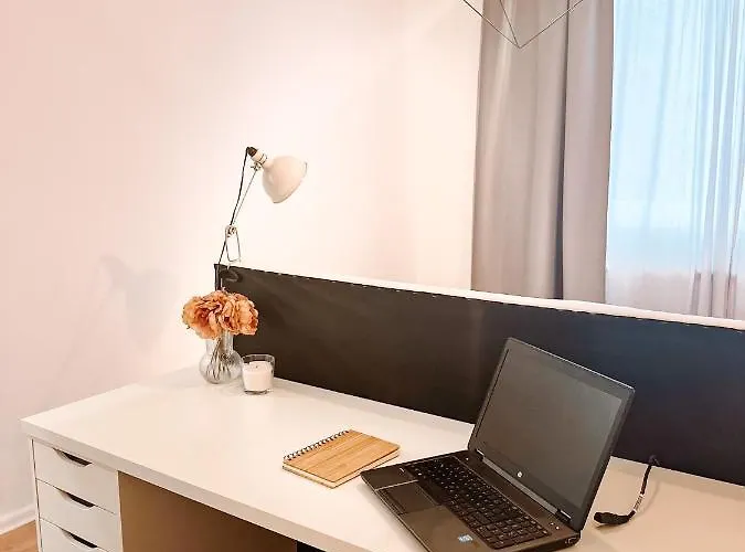 Appartamento 01 Bedroom In Mitte-up To 5 People-private Free Parking