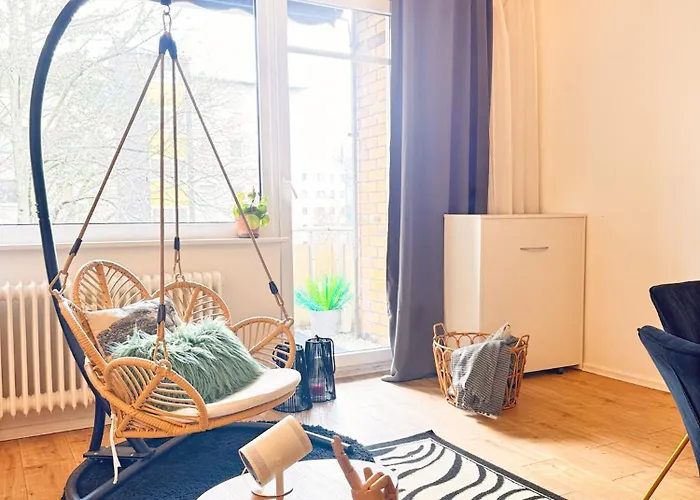 01 Bedroom In Mitte-up To 5 People-private Free Parking Appartement Berlin