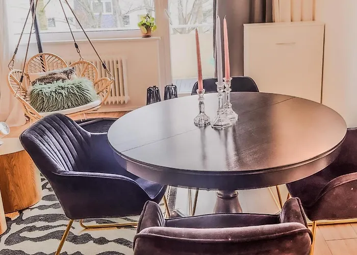 01 Bedroom In Mitte-up To 5 People-private Free Parking